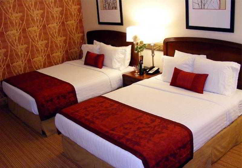Courtyard By Marriott Salinas Monterey Hotel Værelse billede