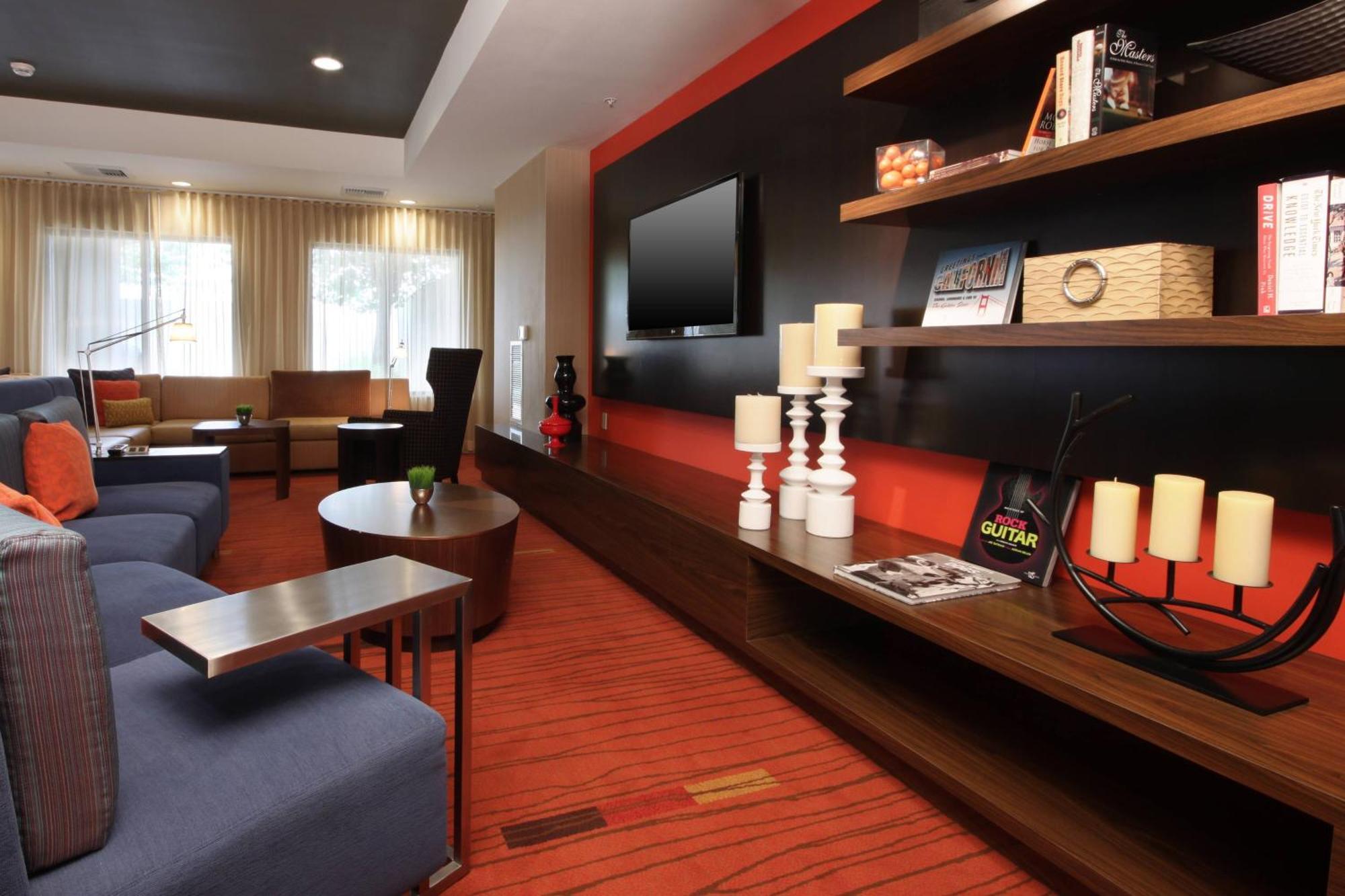 Courtyard By Marriott Salinas Monterey Hotel Eksteriør billede