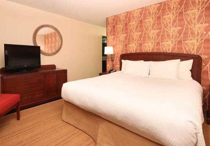 Courtyard By Marriott Salinas Monterey Hotel Eksteriør billede